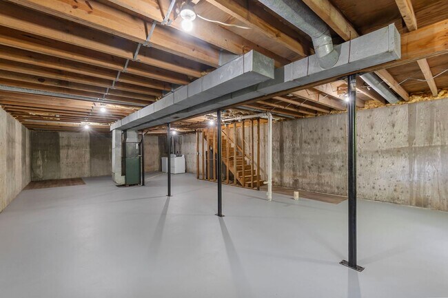 Building Photo - Charming Home In Jackson