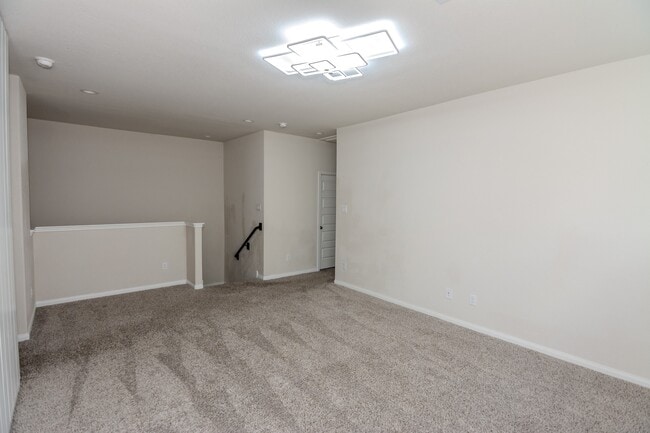 Building Photo - 4120 Split Ivy Dr