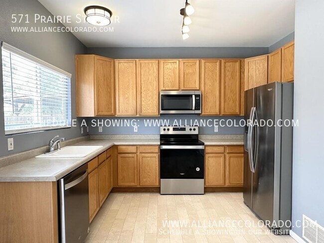Building Photo - 571 Prairie Star Cir