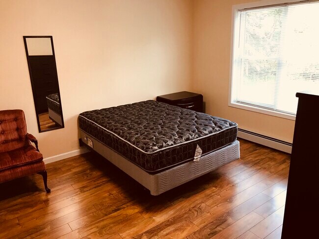 Building Photo - 131 Birdseye View Drive