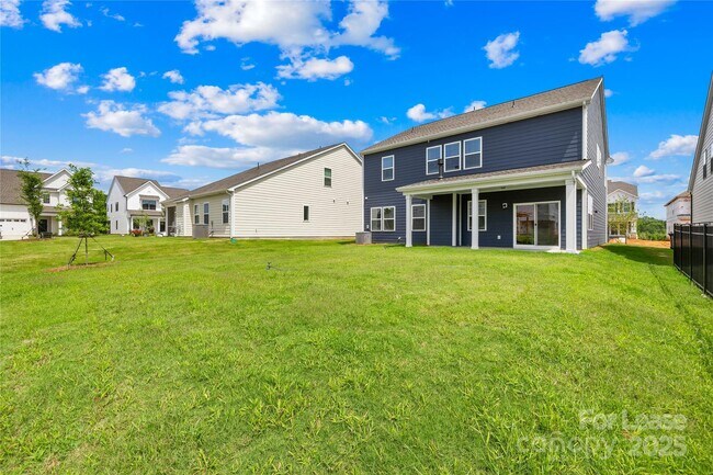 Building Photo - 9008 Catboat St