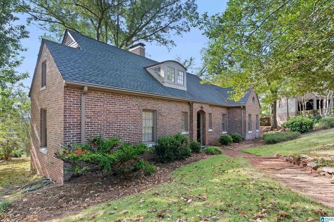Building Photo - 1404 Morningside Dr