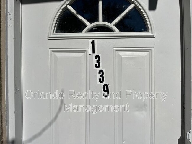 Building Photo - 1339 Winnifred St