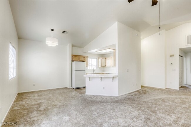 Building Photo - 8301 Boseck Dr