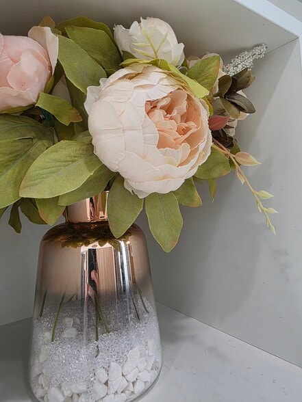 Building Photo - 6097 Charae St