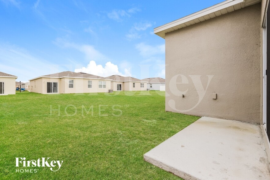 Building Photo - 515 Crown Rose Dr