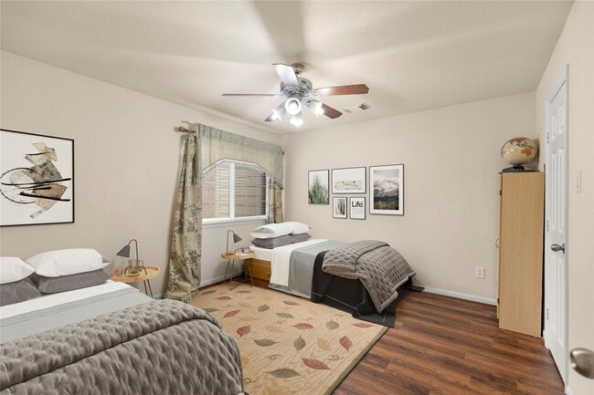 Building Photo - 1146 Glenwood Canyon Ln