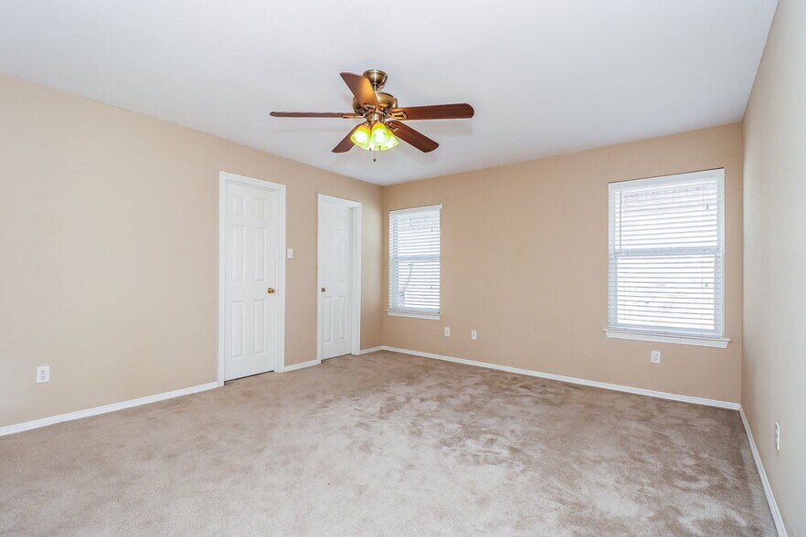 Building Photo - 7732 Stonebank Ct