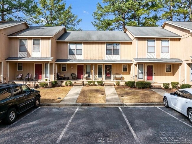 Building Photo - 1207 Huntsman Ct
