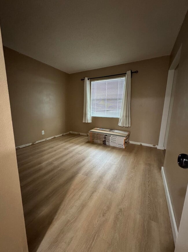 Building Photo - 9355 SW 8th St