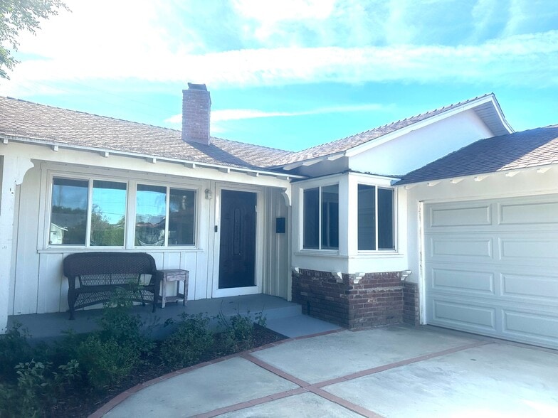 Building Photo - 15732 Covello St