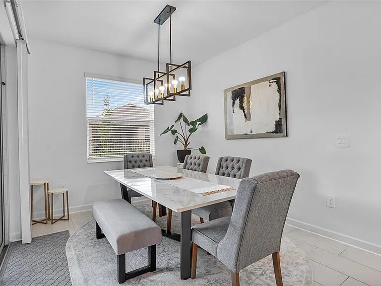 Building Photo - 11417 Rhyme Ave