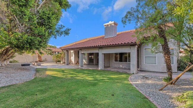 Building Photo - eautifully Upgraded Home on a Prime Corner...