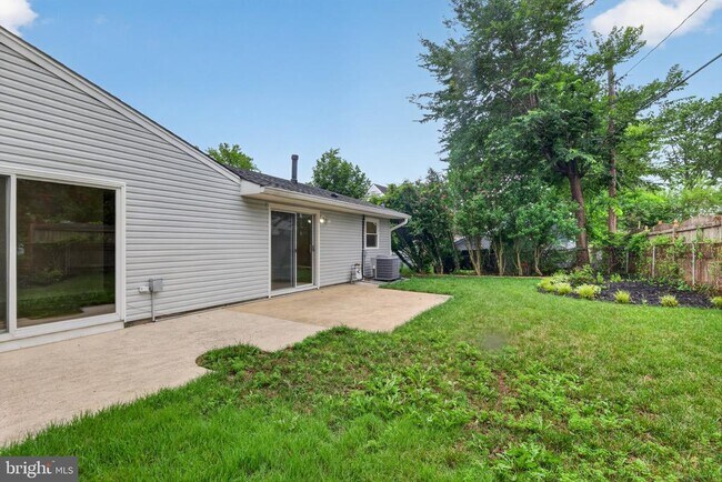 Building Photo - 4214 Penner Ln