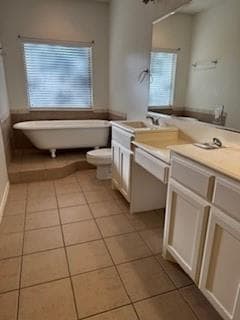 Building Photo - 1926 Twin Oaks Cir