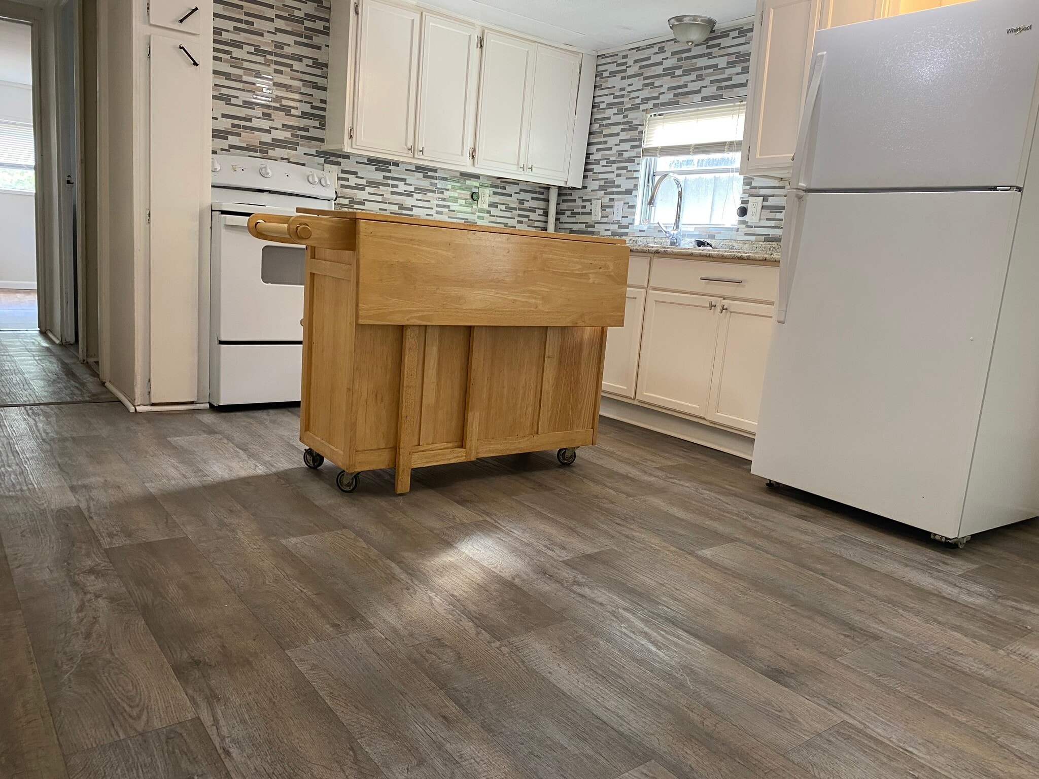 Building Photo - 117 Lucy Ln