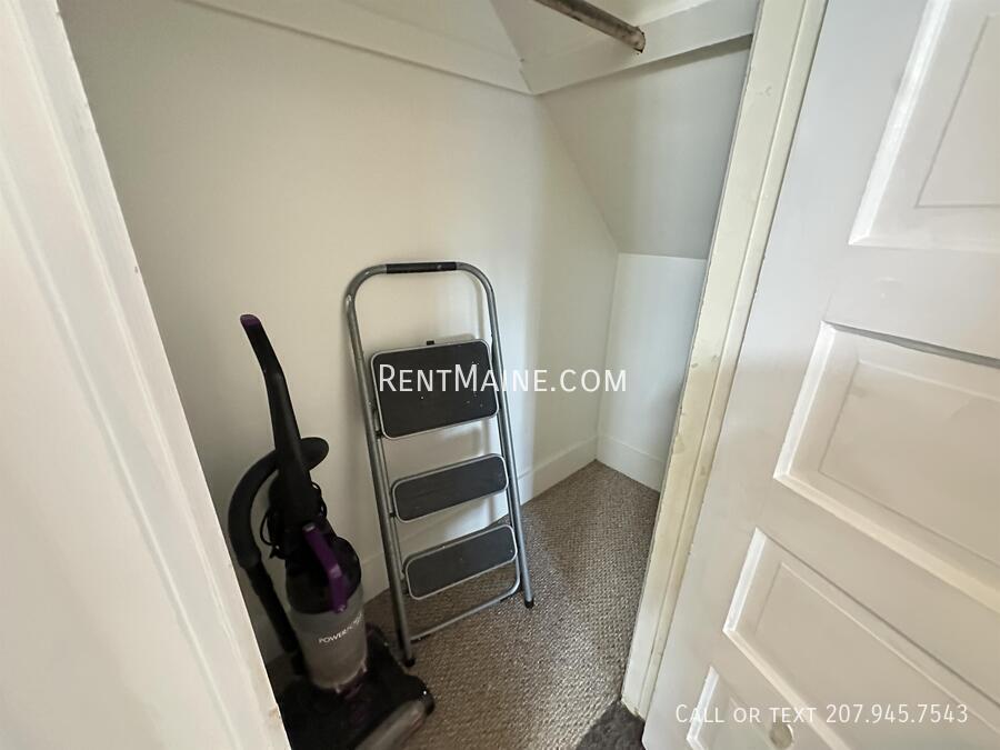 Building Photo - 101 Sanford St