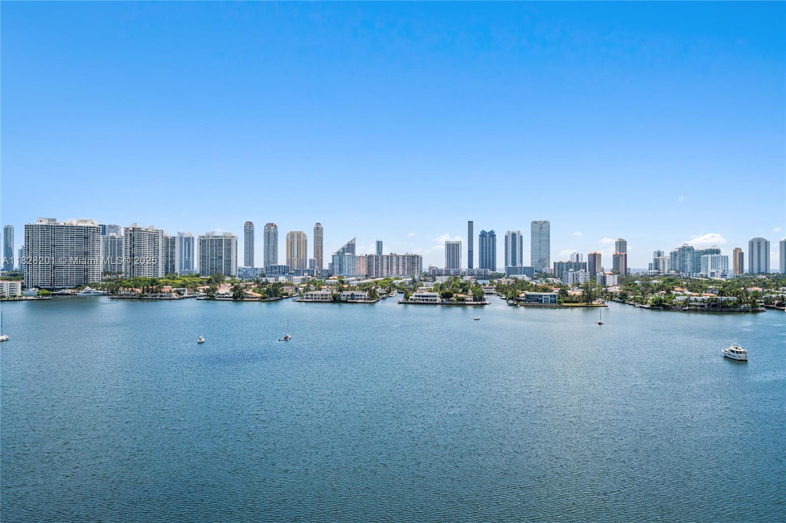 Building Photo - 17111 Biscayne Blvd
