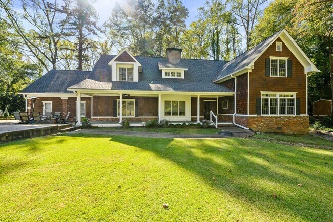 Primary Photo - 4878 Long Island Dr NE