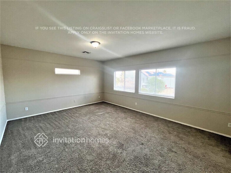 Building Photo - 14451 N 132nd Dr