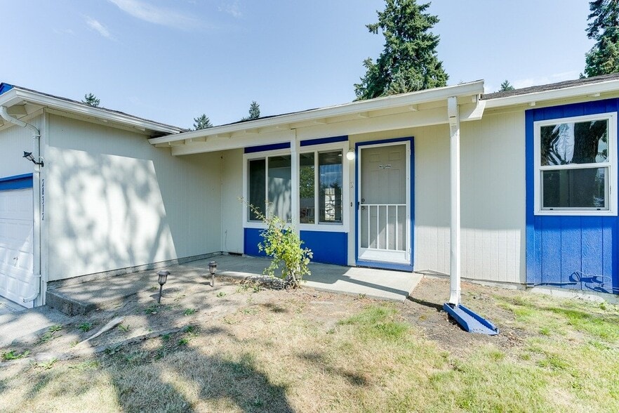 Building Photo - 28312 22nd Ave S