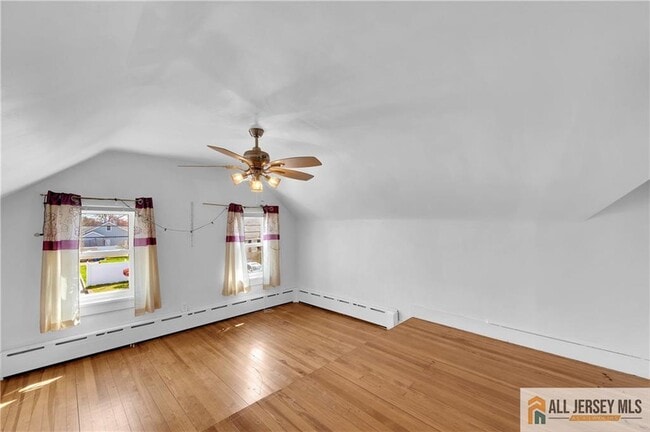 Building Photo - 14 Albourne St