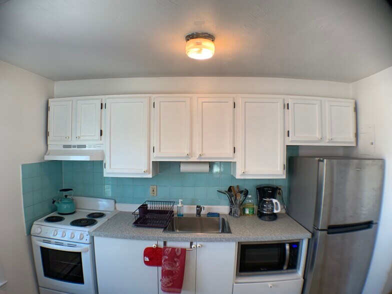 Building Photo - 28 Windom St