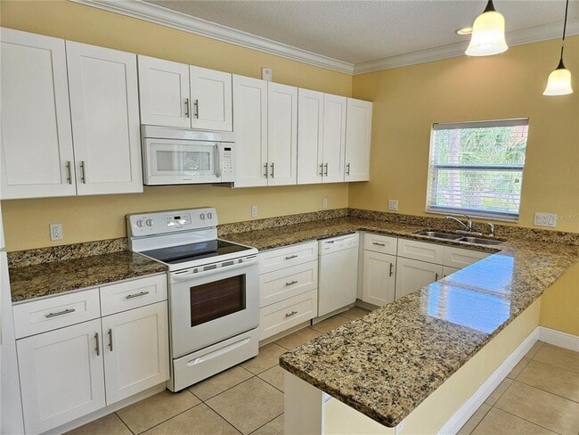 Building Photo - 601 Sandy Nook St