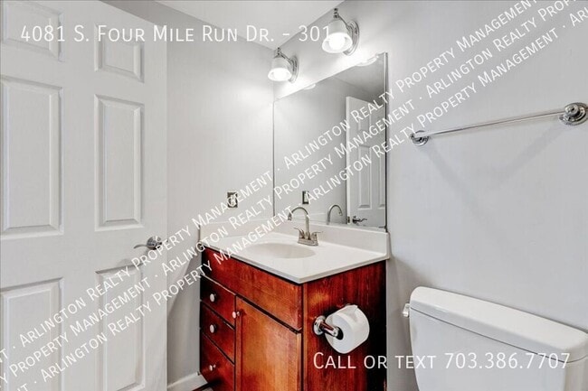 Building Photo - 4081 S Four Mile Run Dr