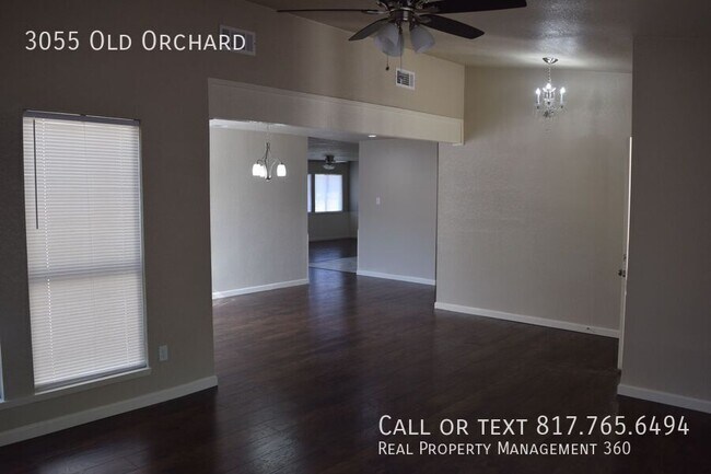 Building Photo - 3055 Old Orchard Ln