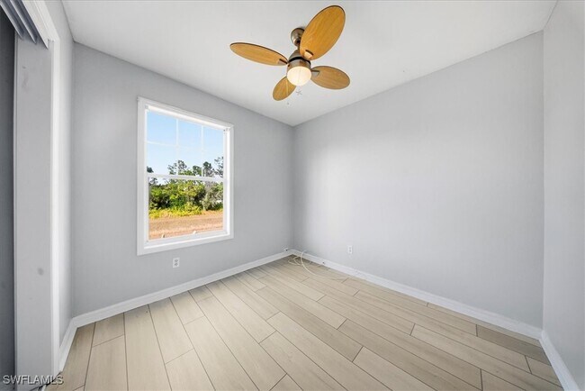 Building Photo - 3012 16th St W