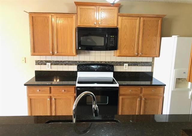 Building Photo - 204 Lochwood Dr