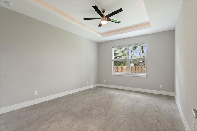 Building Photo - Deposit-Free! Modern, energy efficient hom...