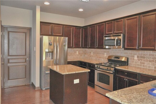 Building Photo - 3676 Archgate Ct