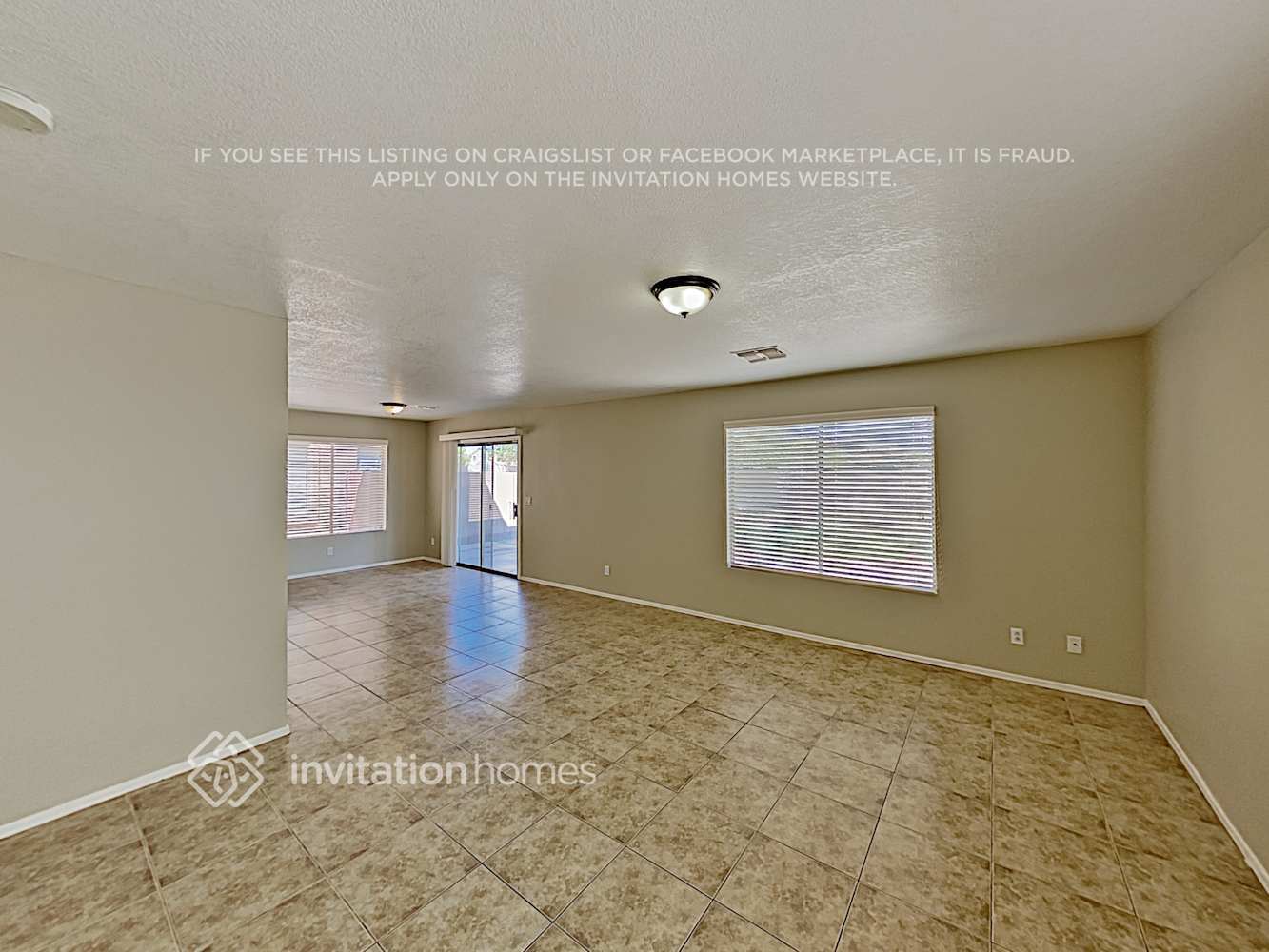 Building Photo - 163 S Parkwood