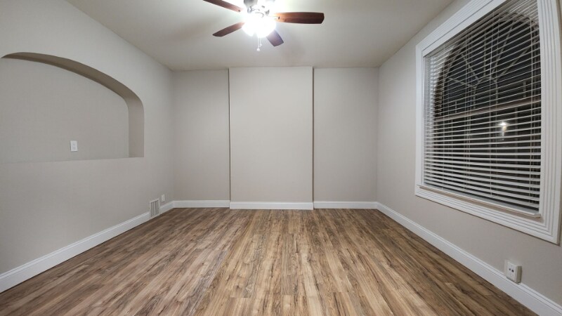 Building Photo - 1029 Central Ave