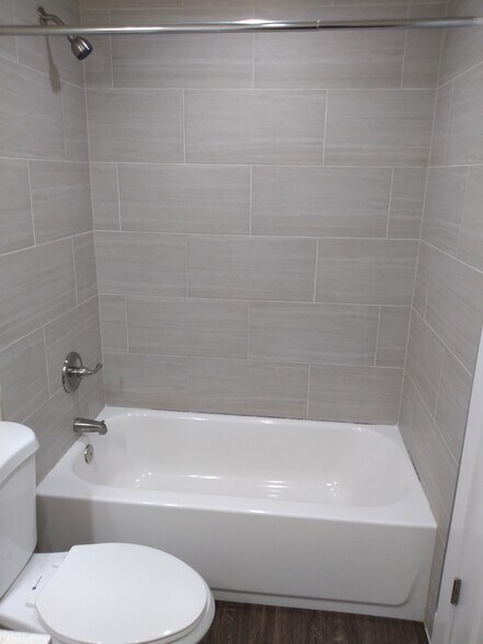 Building Photo - 9020 18th Ave SW