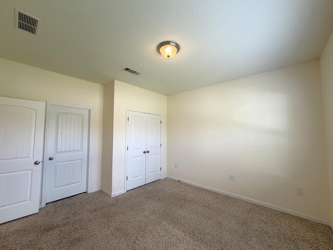Building Photo - 316 Merlin Ct