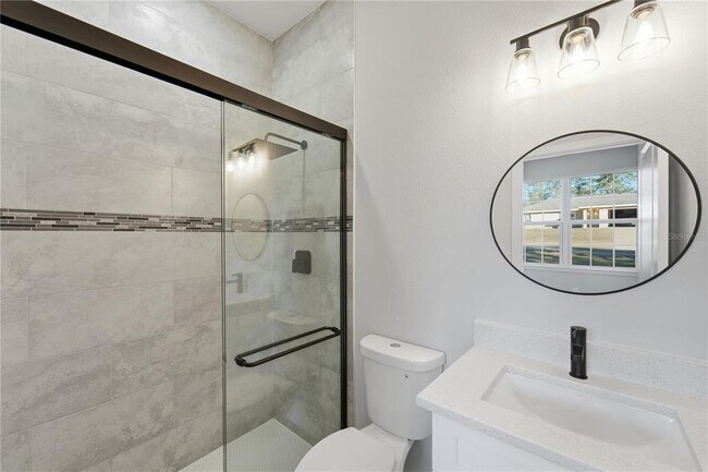 Building Photo - 13690 SW 43rd Cir