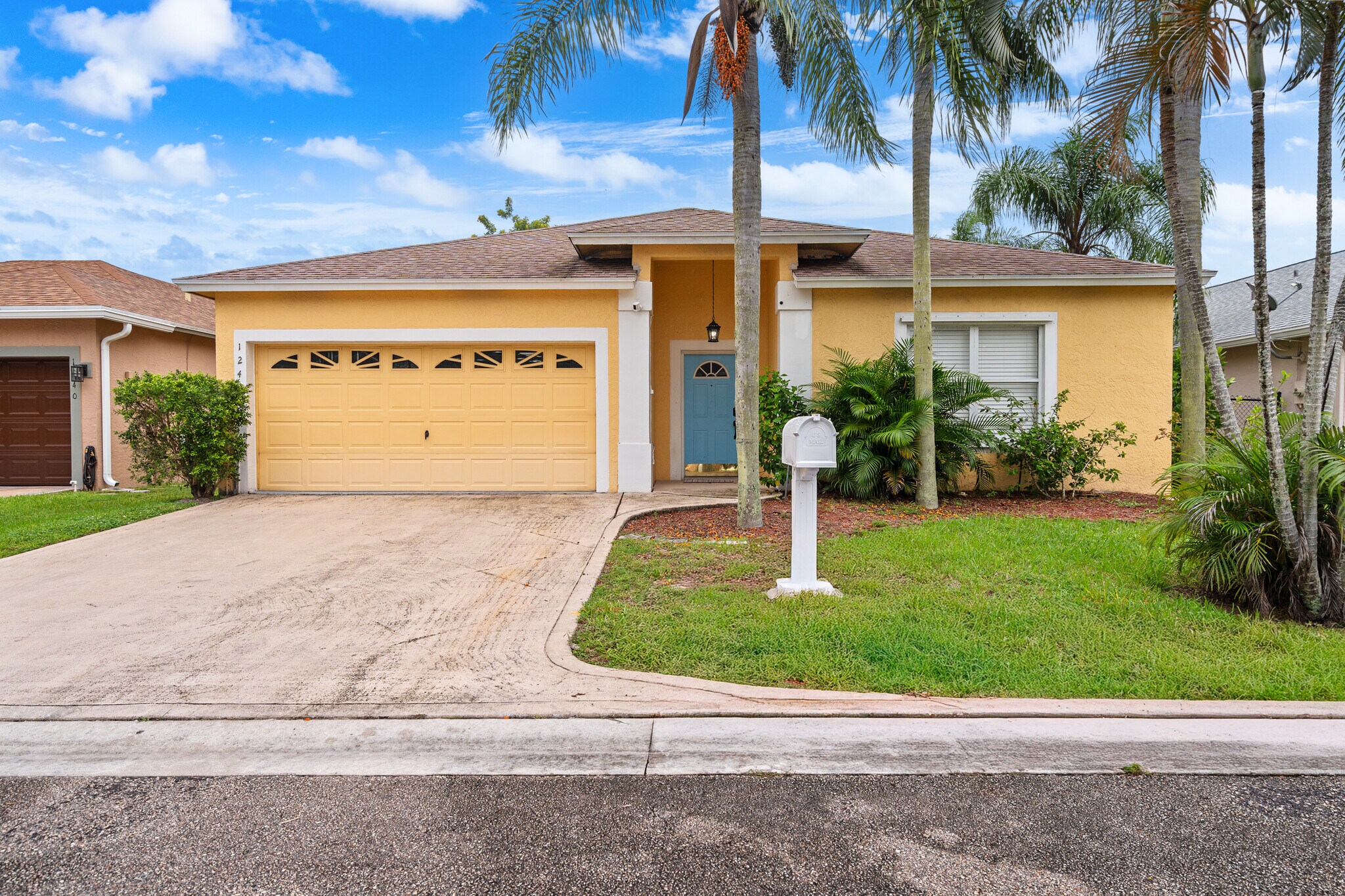 Building Photo - 1242 Olympic Cir