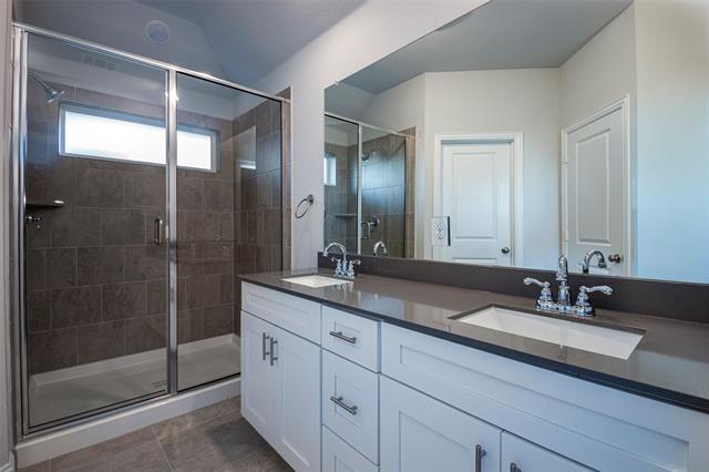 Building Photo - 729 Rusty Spurs Pl