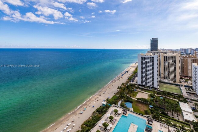Building Photo - 1830 S Ocean Dr