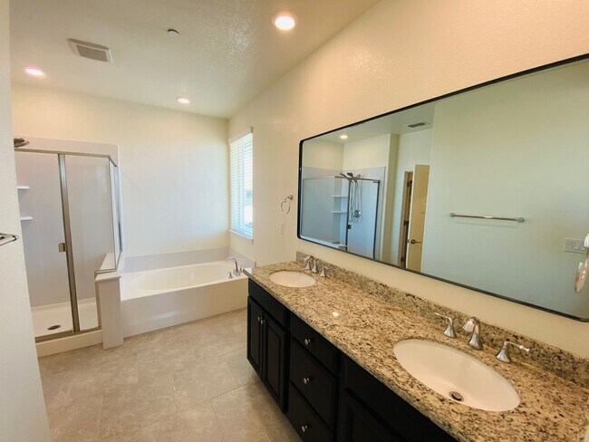 Building Photo - Gorgeous Corner Home