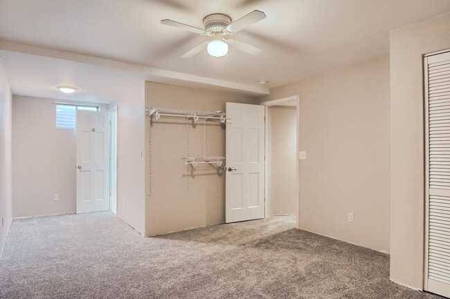 Building Photo - 4 Bedroom Home in Parker