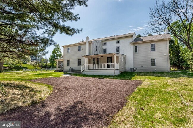 Building Photo - 139 W Germantown Pike