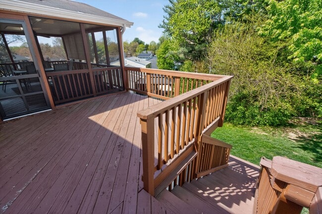 Building Photo - 2806 Logway Rd