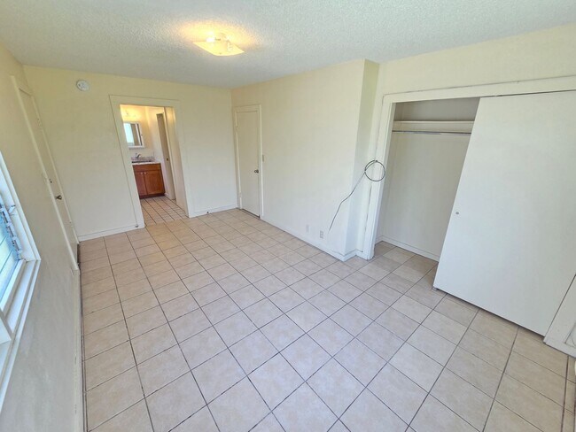 Building Photo - 425 Kawailoa Rd