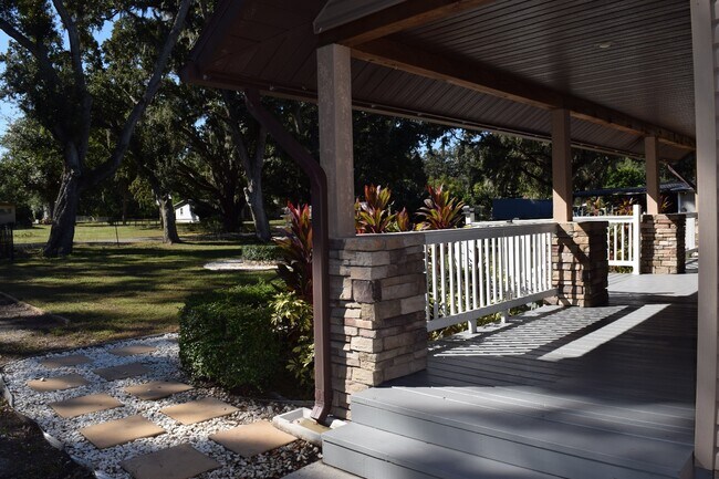 Building Photo - 2718 Viola Ln
