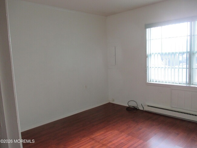 Building Photo - 365D Chesterfield Ct