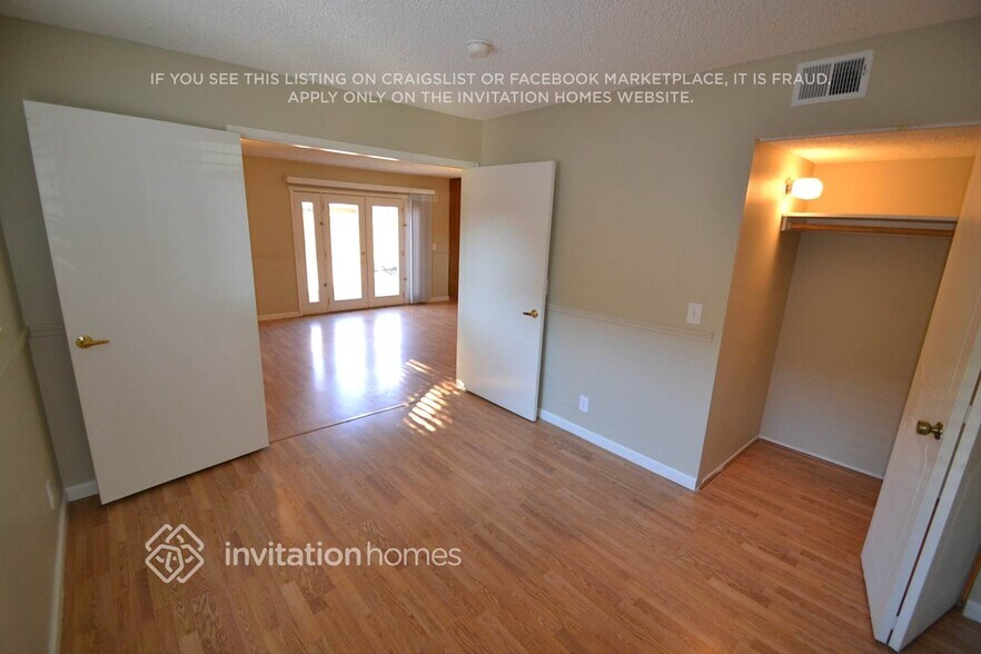 Building Photo - 131 Bel Air Dr